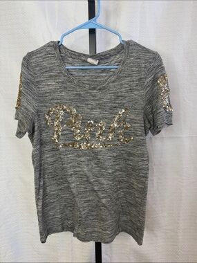 Sequin Script Graphic Tee - Gray with Gold Accents VS Pink